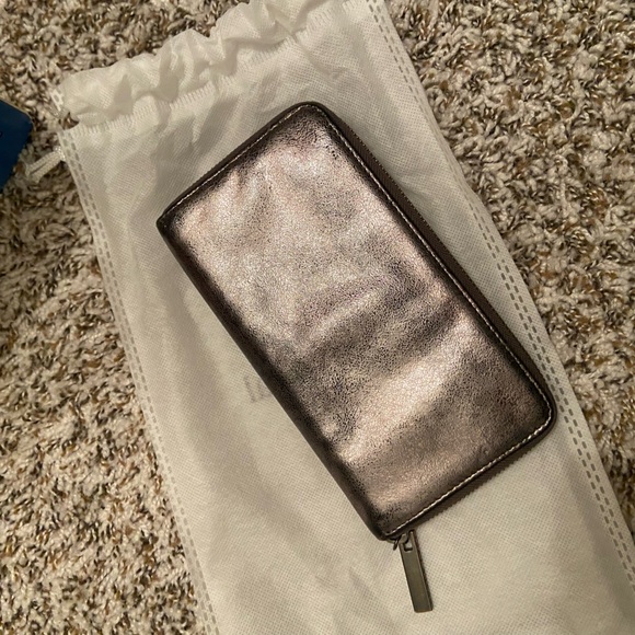 Silver Metallic Tory Burch Wallet - Picture 3 of 10